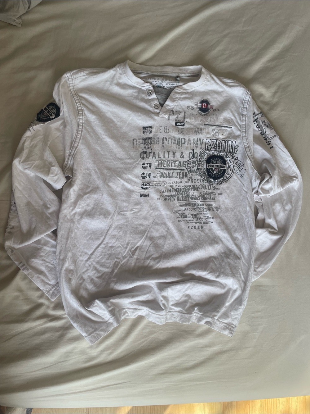 Point Zero White Long-Sleeve Graphic Henley with Navy Prints